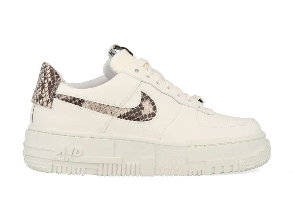 Nike Air Force 1 Pixel Se CV8481 101 Wit 38.5 kopen? Sneakerplaats heeft  het!